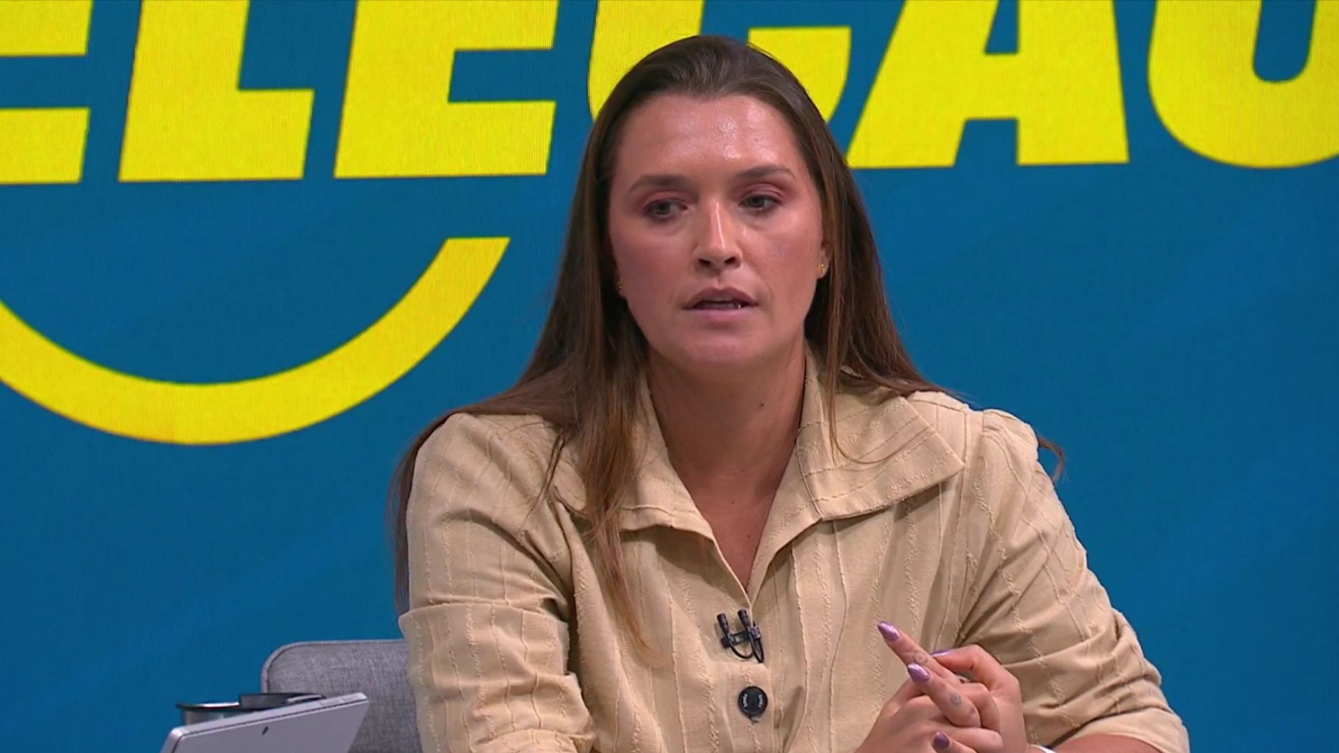 Ana Thaís crava defesa pavorosa no futebol brasileiro hoje