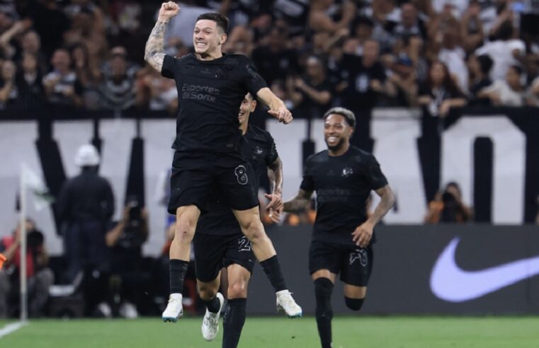 Corinthians aproveita Neymar no banco para derrotar o Santos e garantir vaga na final do Paulistão