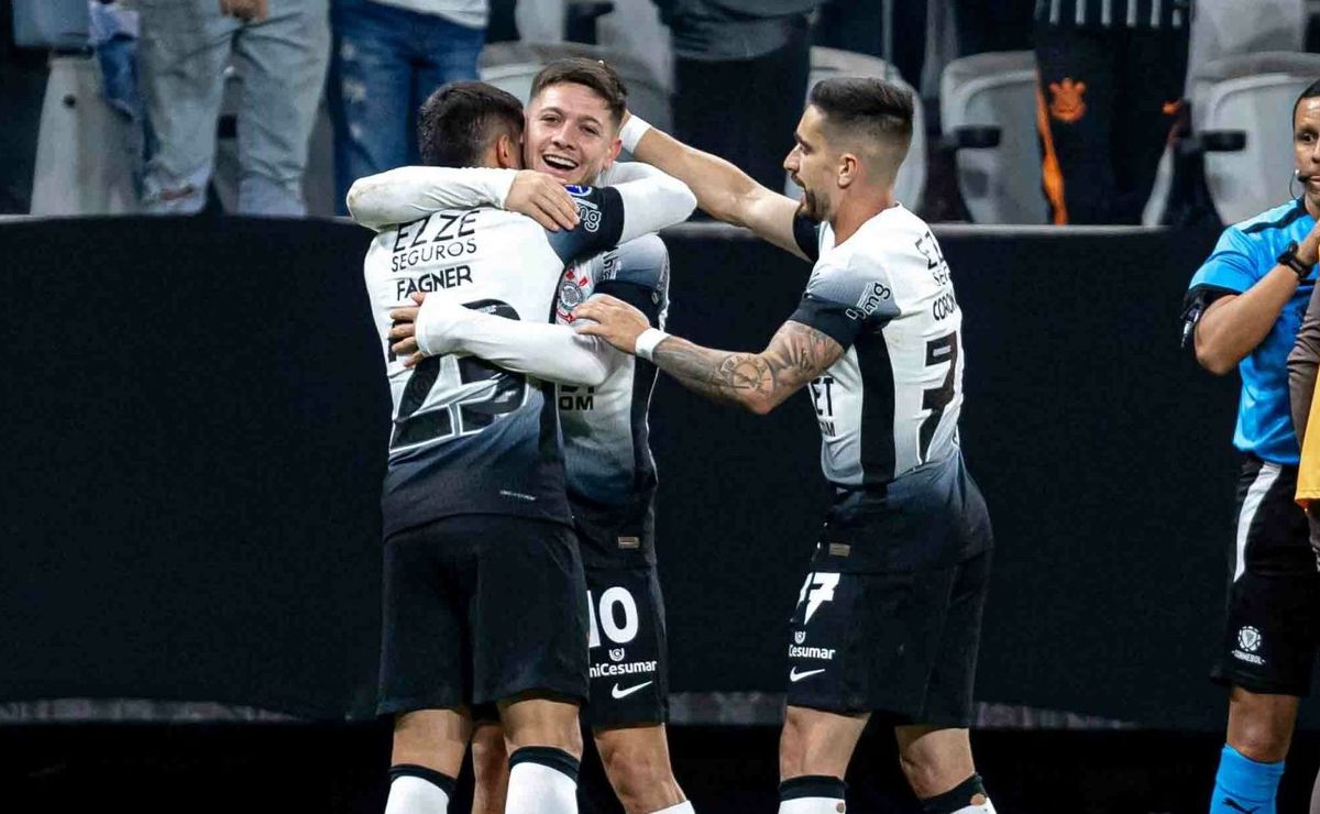 Corinthians corre risco de não contar com Garro contra o Palmeiras
