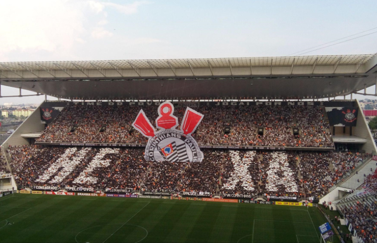 Corinthians decepciona na Libertadores, mas pode ser campeão Paulista