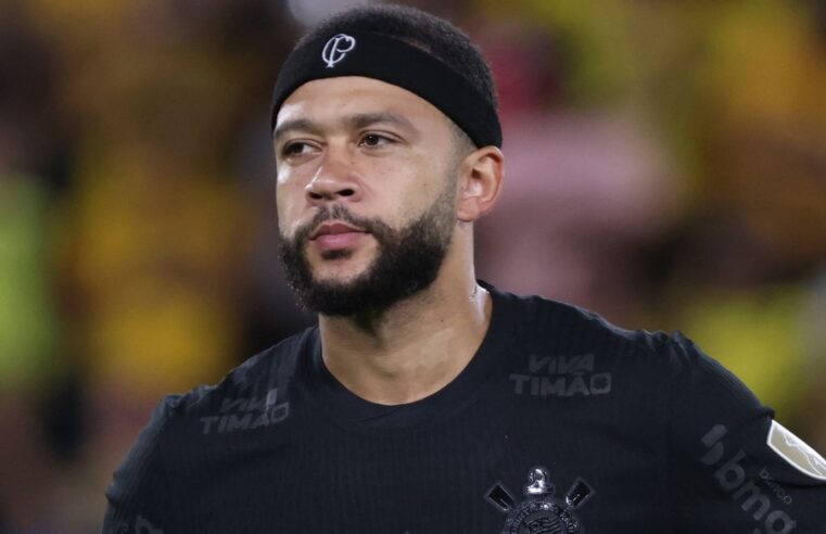 Corinthians está preocupado com a recuperação de Memphis Depay