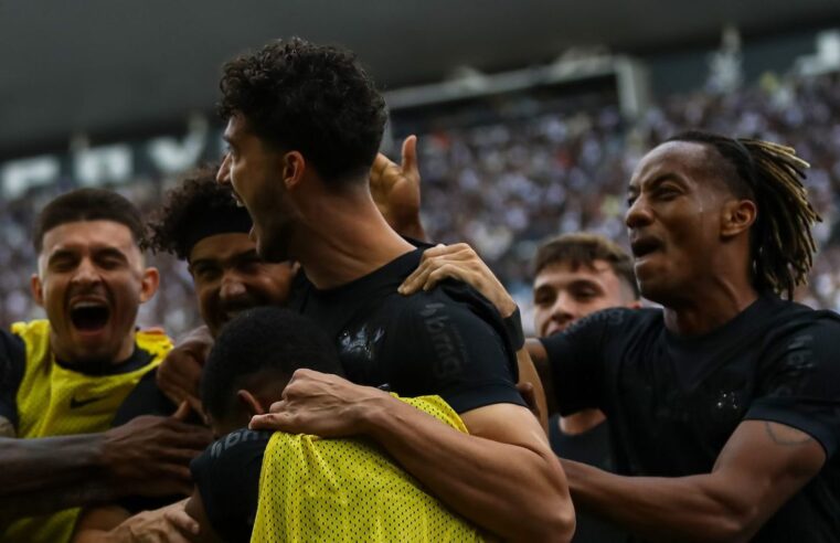Corinthians faz oferta pela renovação de contrato para Gustavo Henrique
