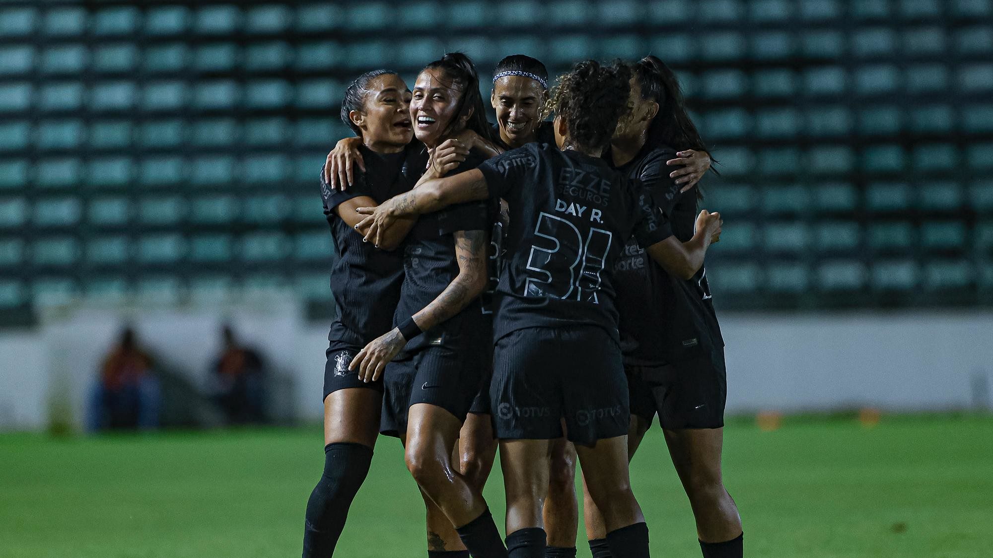 Corinthians mantém 100% e melhora números em estreias pelo Brasileirão Feminino
