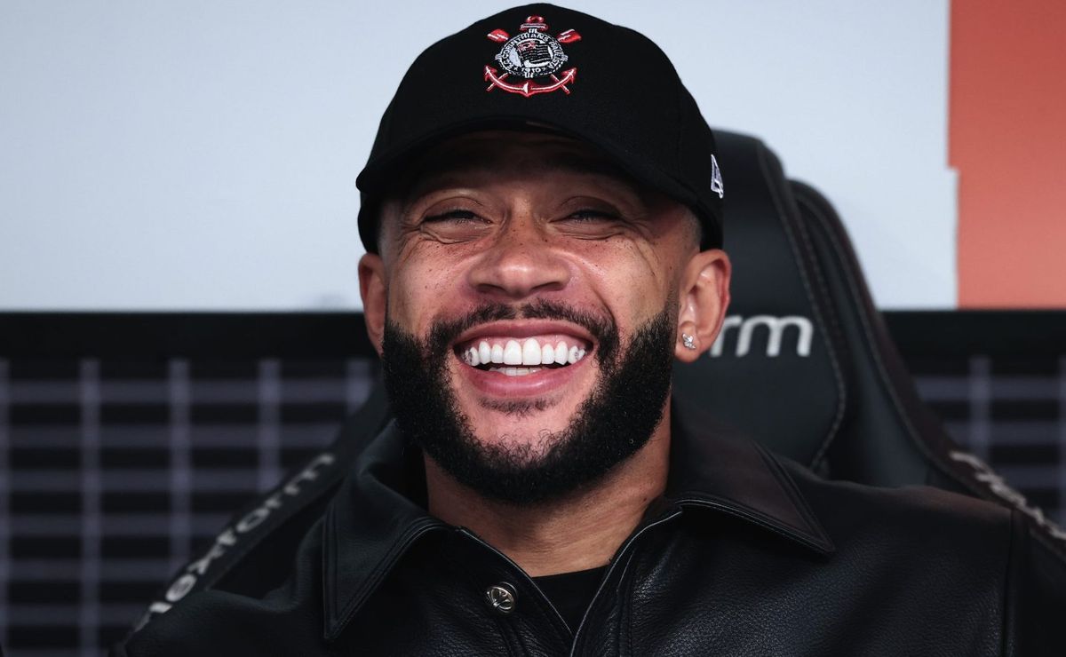 Corinthians não vai parar em Memphis Depay e quer Maxi Salas