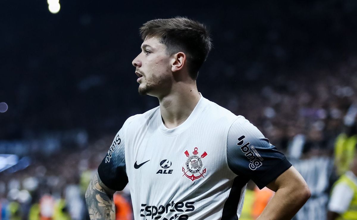Corinthians recebe notícia sobre Rodrigo Garro contra o Palmeiras