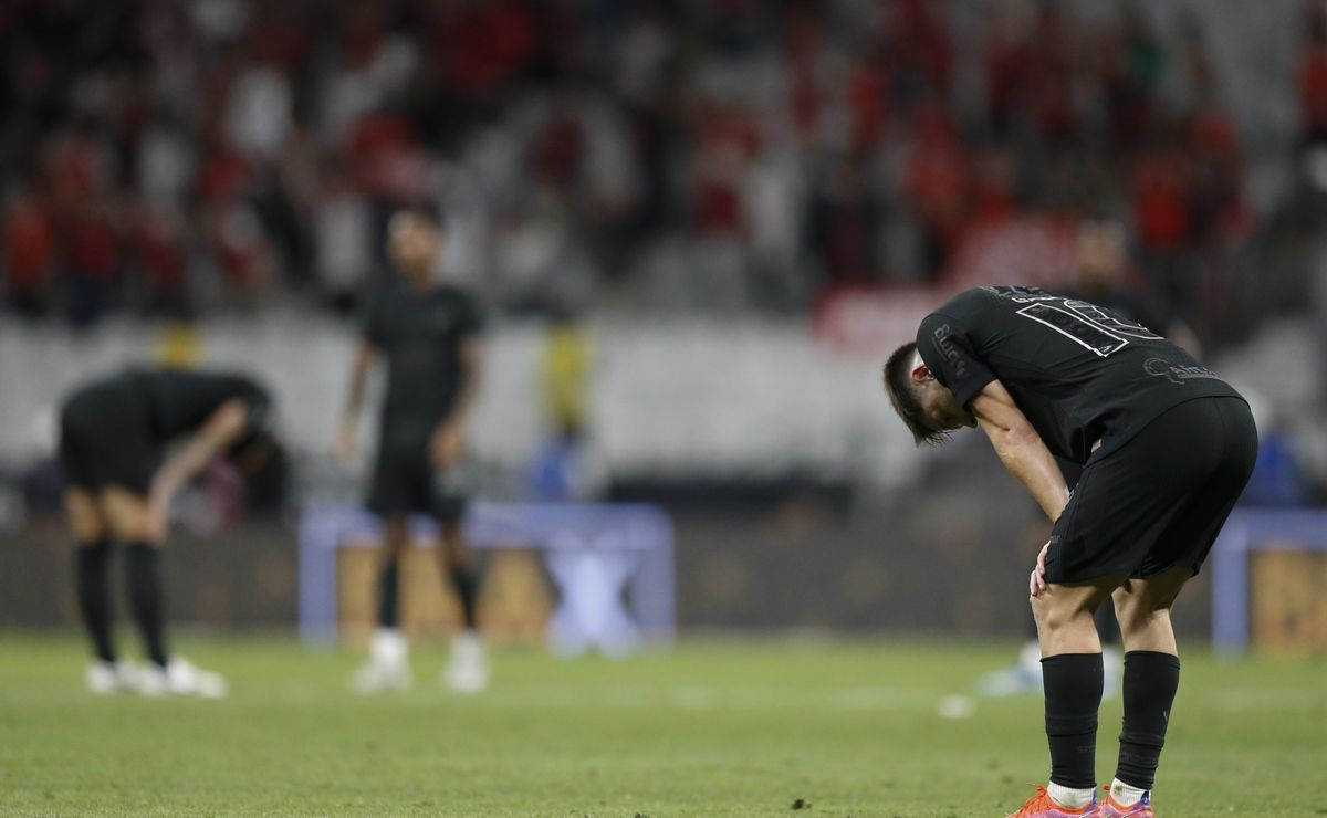 Garro para por tempo indeterminado e revela sacrifício em final
