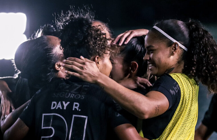 Goleada do Corinthians na estreia do Brasileirão Feminino