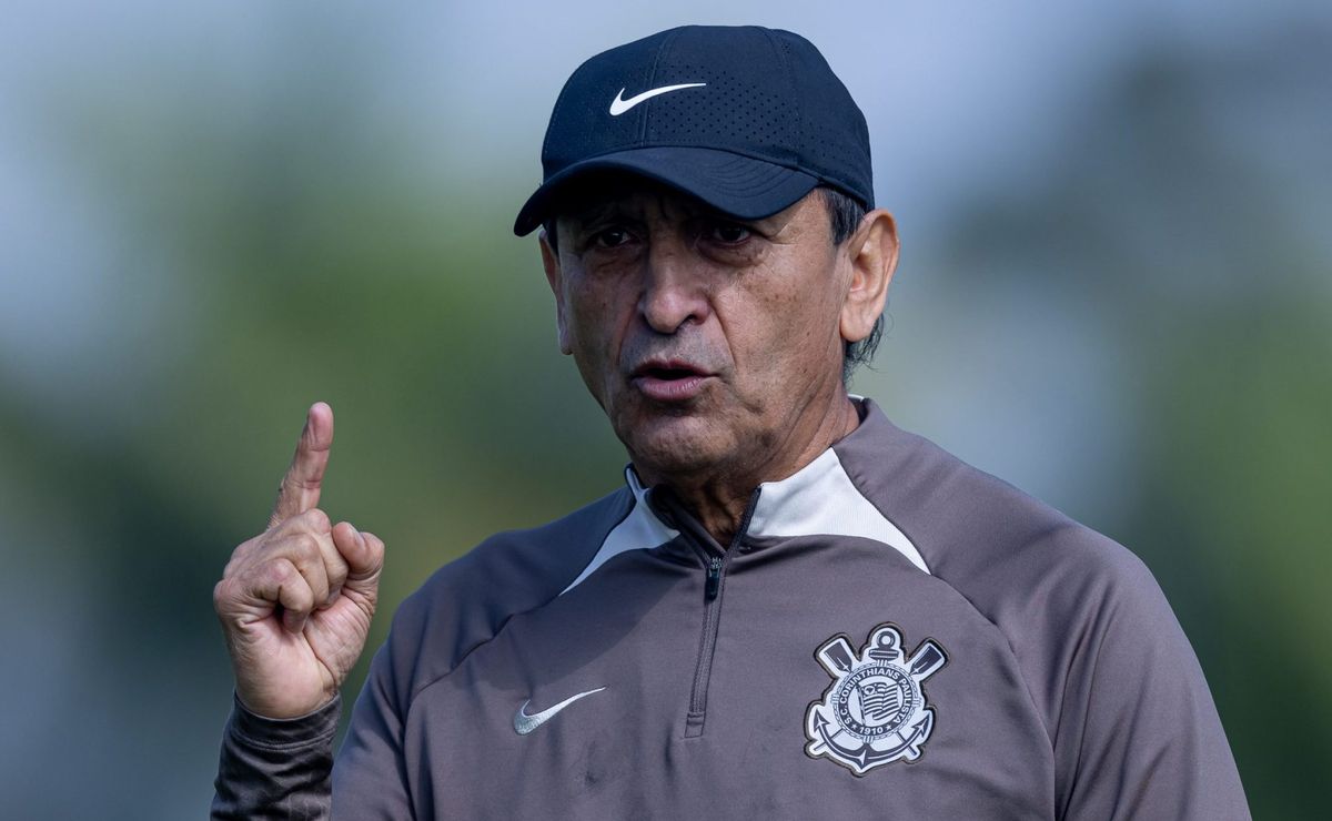 Ramon ainda tem dúvida sobre presença de José Martínez