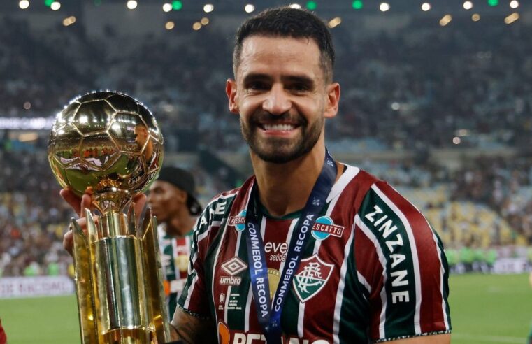 Renato Augusto pode trocar o Fluminense por outro clube