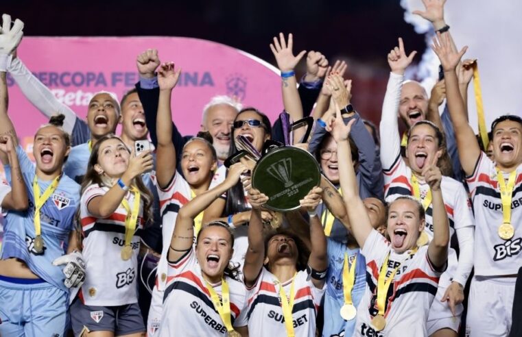 São Paulo derrota Corinthians, conquista Supercopa Feminina pela 1ª vez e acaba com hegemonia do rival
