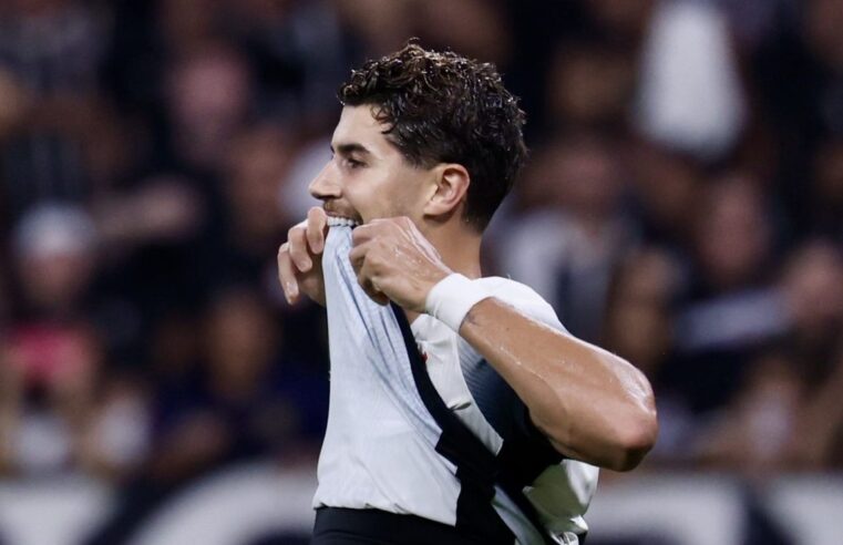 Torcida do Corinthians repercute título do Ceará com gol de Pedro Raul