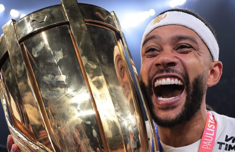 Veja quanto o Memphis Depay ganha do Corinthians por título do Paulistão