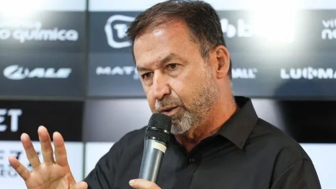 “Augusto Melo está com os dias contados no Corinthians“, revela Benja