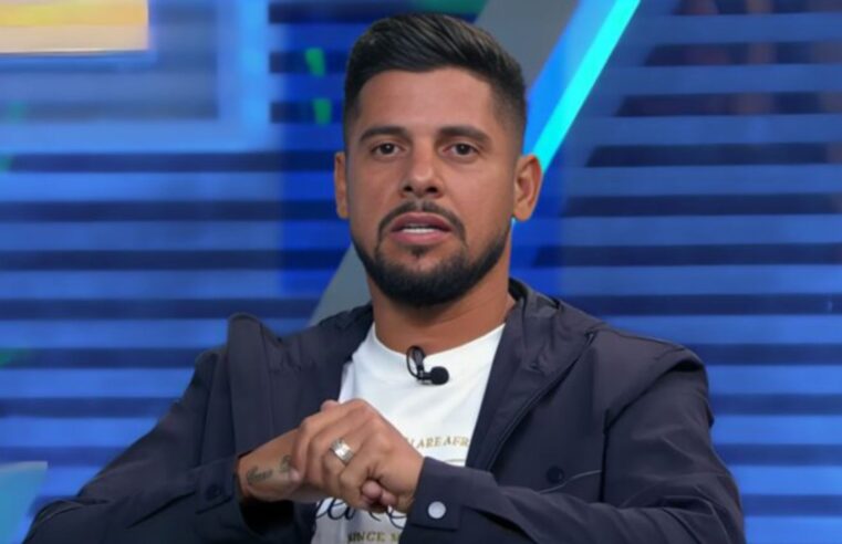 Cicinho crava time que não ganha o Brasileirão 2025