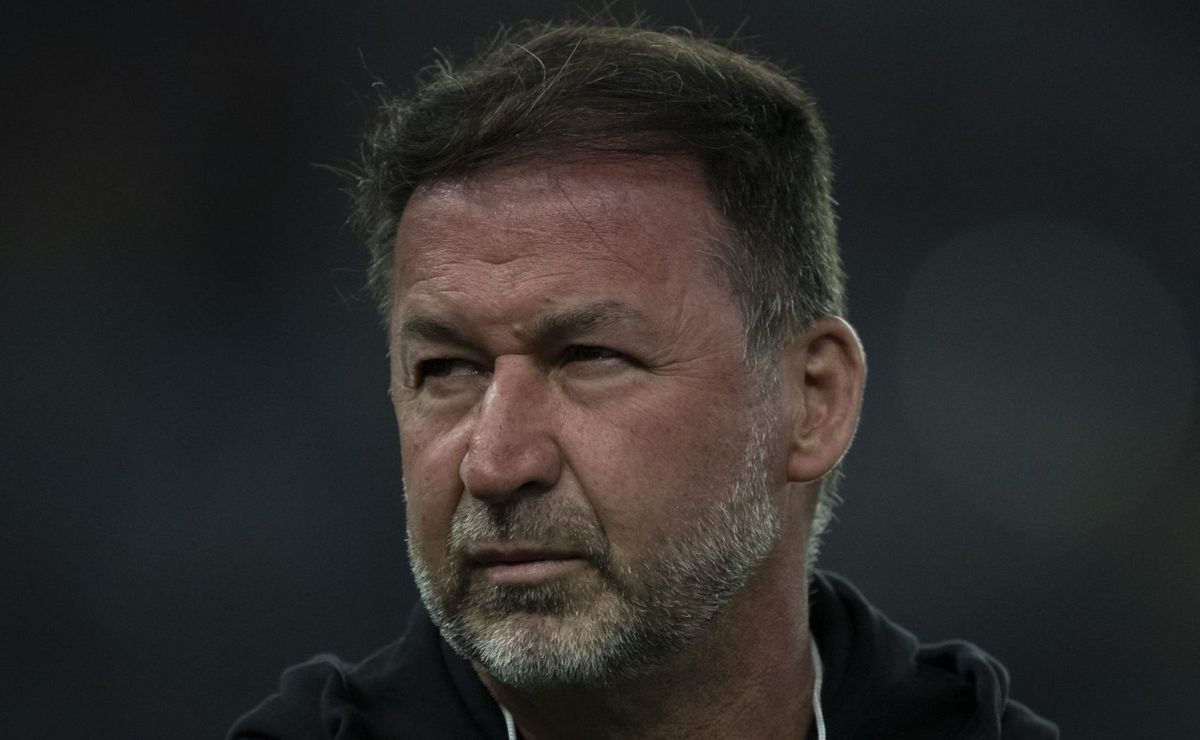 Compra de atacante do Corinthians é prioridade de rival do Brasileirão