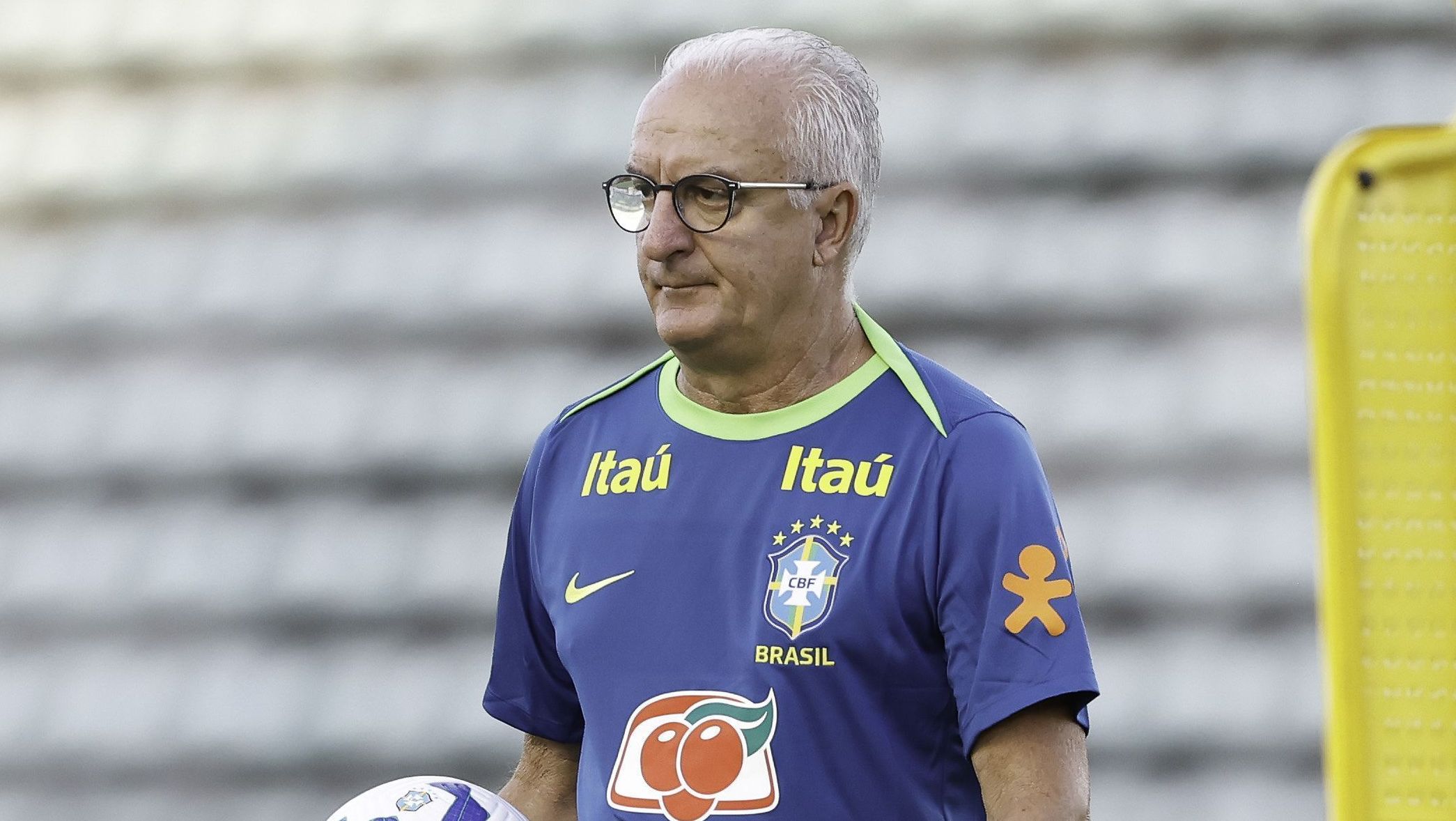 Corinthians busca acerto com Dorival Júnior antes de demitir Ramón Díaz