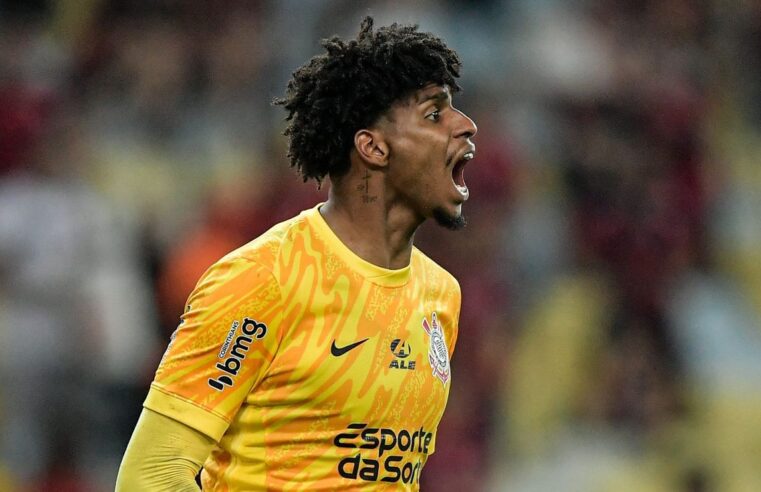 Corinthians deve ter Hugo Souza de volta na equipe contra o Racing-URU