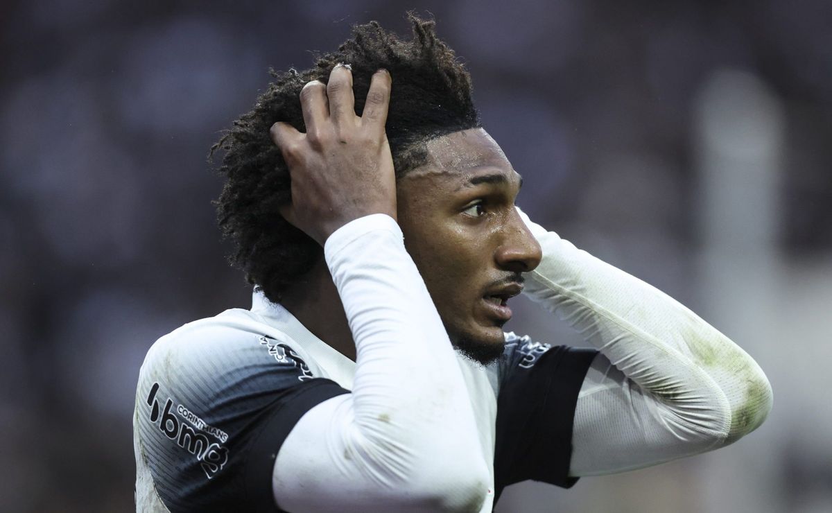 Corinthians fecha a renovação de empréstimo de Talles Magno