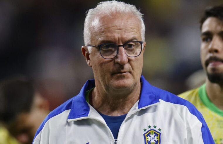 Corinthians pagará maior salário para Dorival e torcida critica