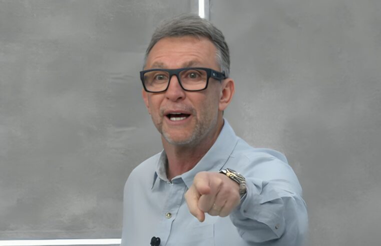 Craque Neto crava “novo candidato” ao título do Brasileirão
