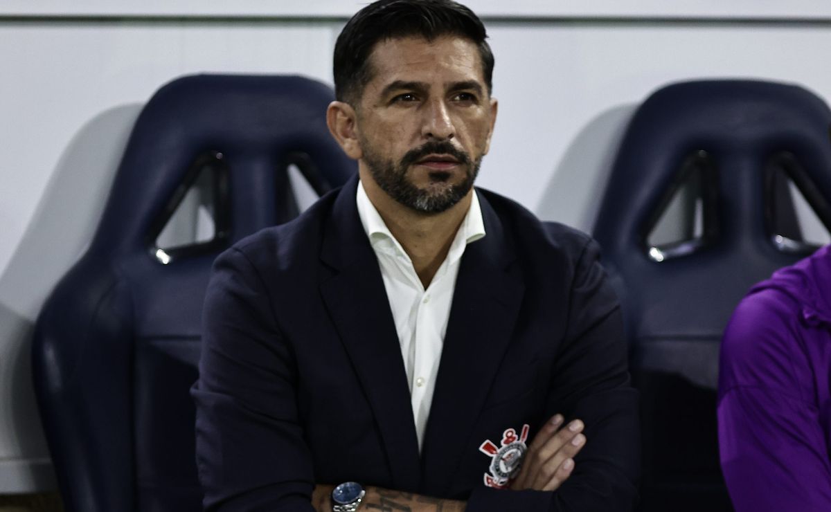 Díaz rebate ‘olé’ do Palmeiras com título estadual