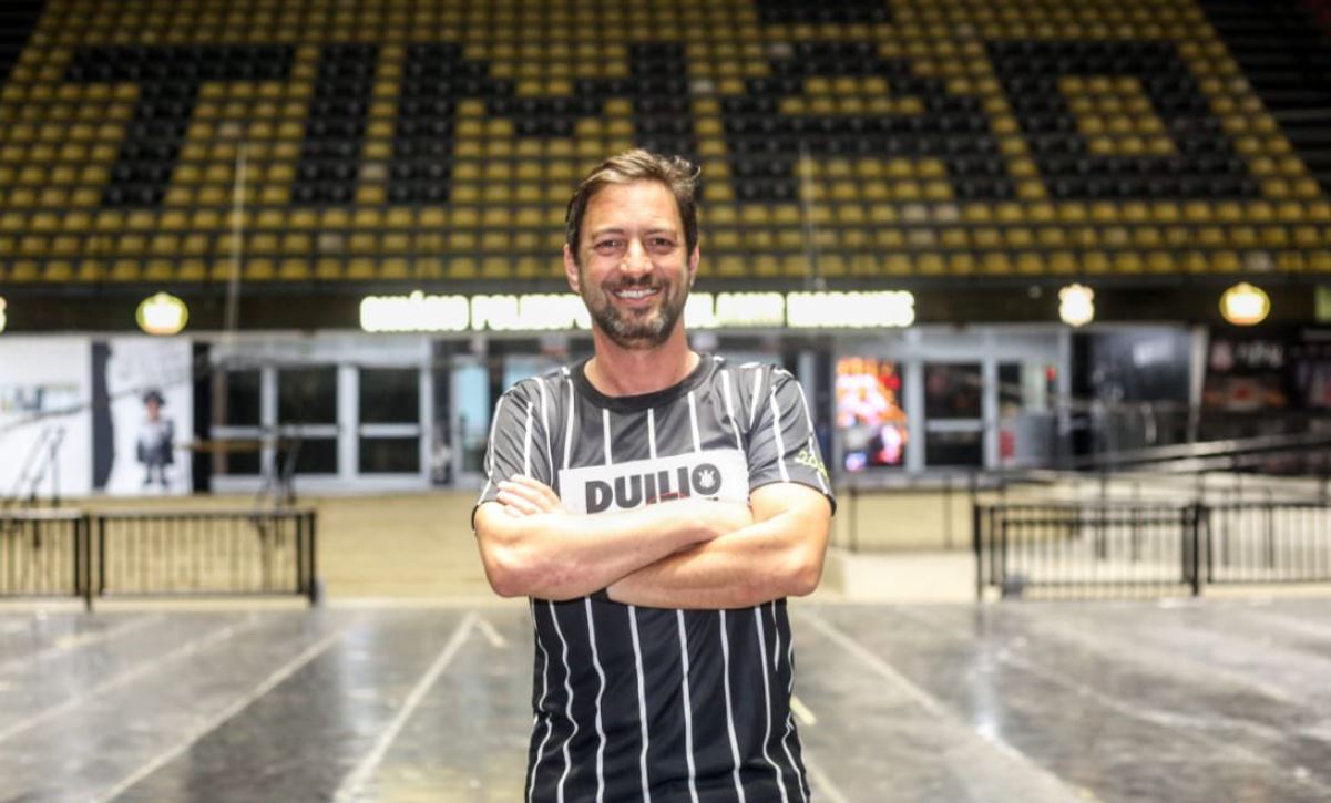 Duílio Monteiro Alves é empossado conselheiro vitalício do Corinthians