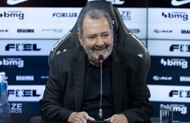 Ex-CEO do Corinthians explica saída do clube: “Não há um ambiente pacífico”
