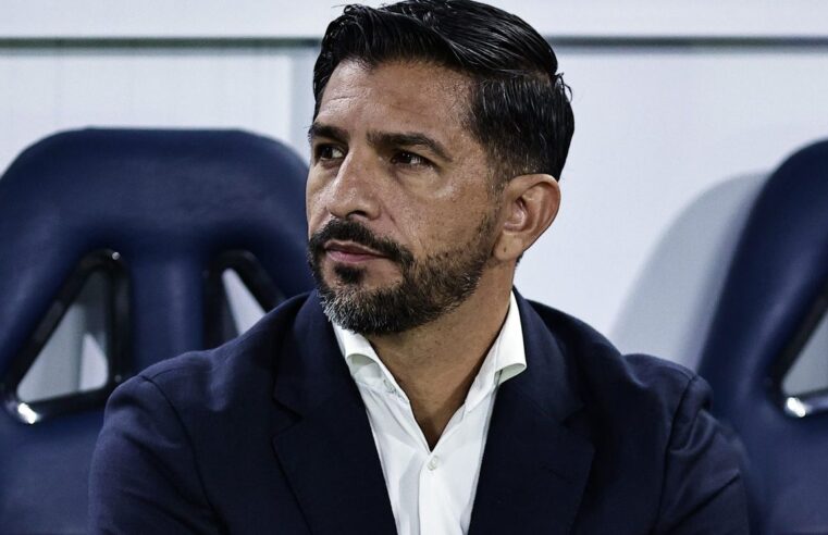Ex-Corinthians, Emiliano não aceitará projetos para fugir do rebaixamento