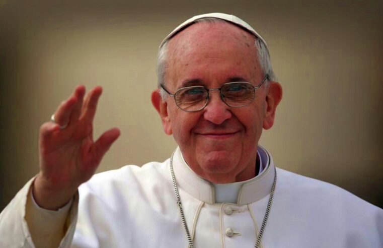Grêmio, Santos e mais: clubes homenageiam Papa Francisco