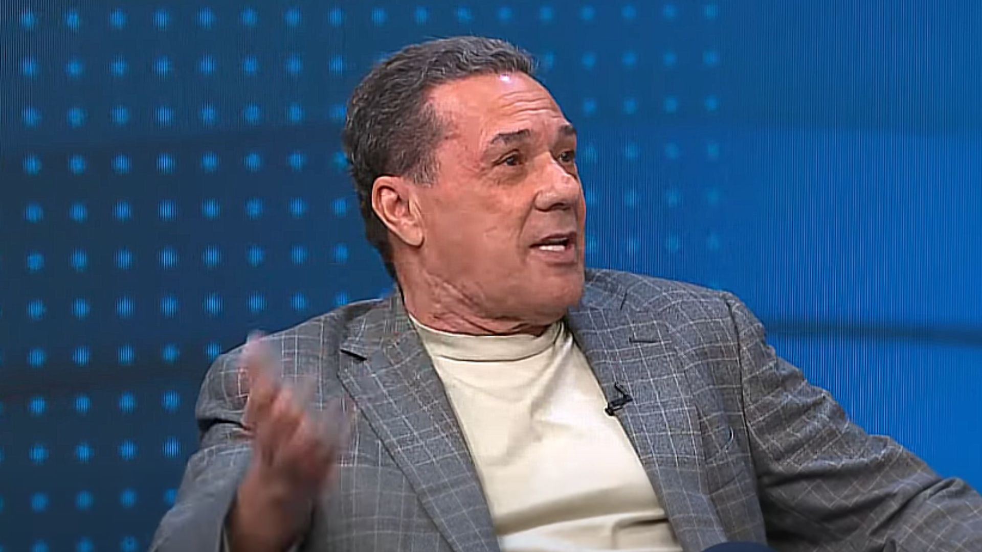 Luxemburgo elege cinco times na briga pelo Brasileirão 2025