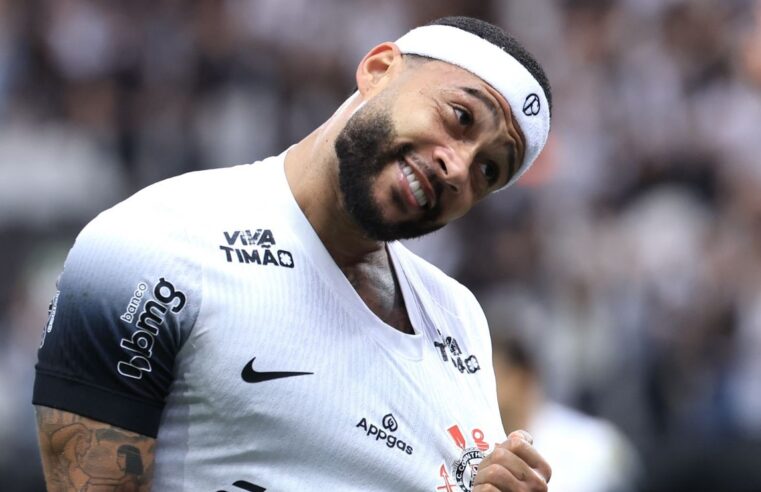 Memphis Depay, do Corinthians, é detonado por Cafu
