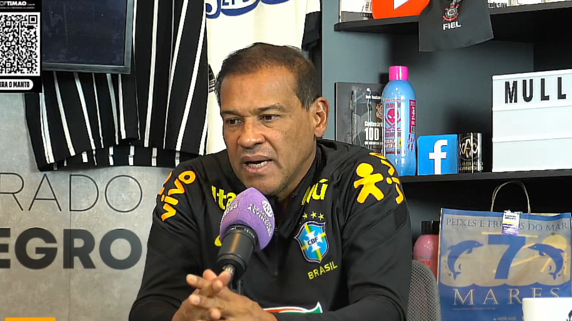 Muller elege time com elenco “supervalorizado” no futebol brasileiro