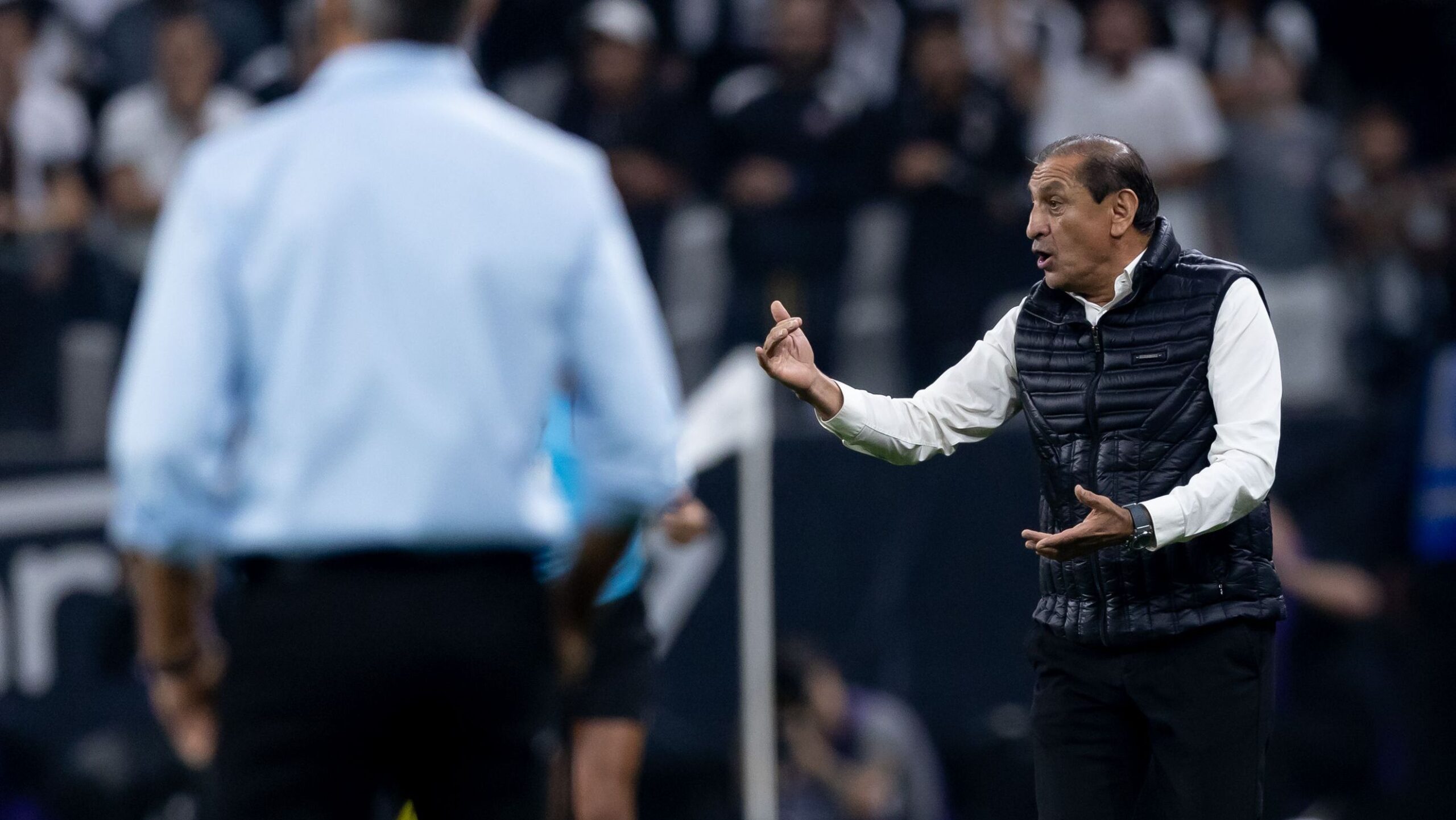 Ramón Díaz corre risco no Corinthians; Dorival surge como opção
