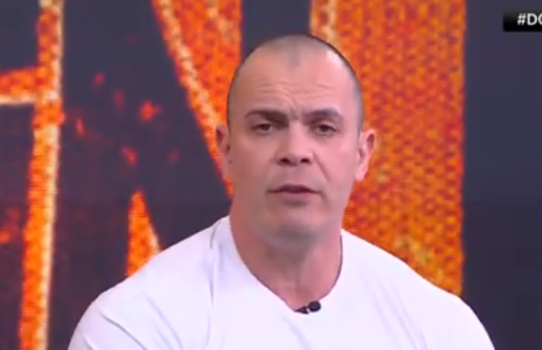 “Ramón Díaz já vai tarde“, avalia Mano sobre demissão do Corinthians