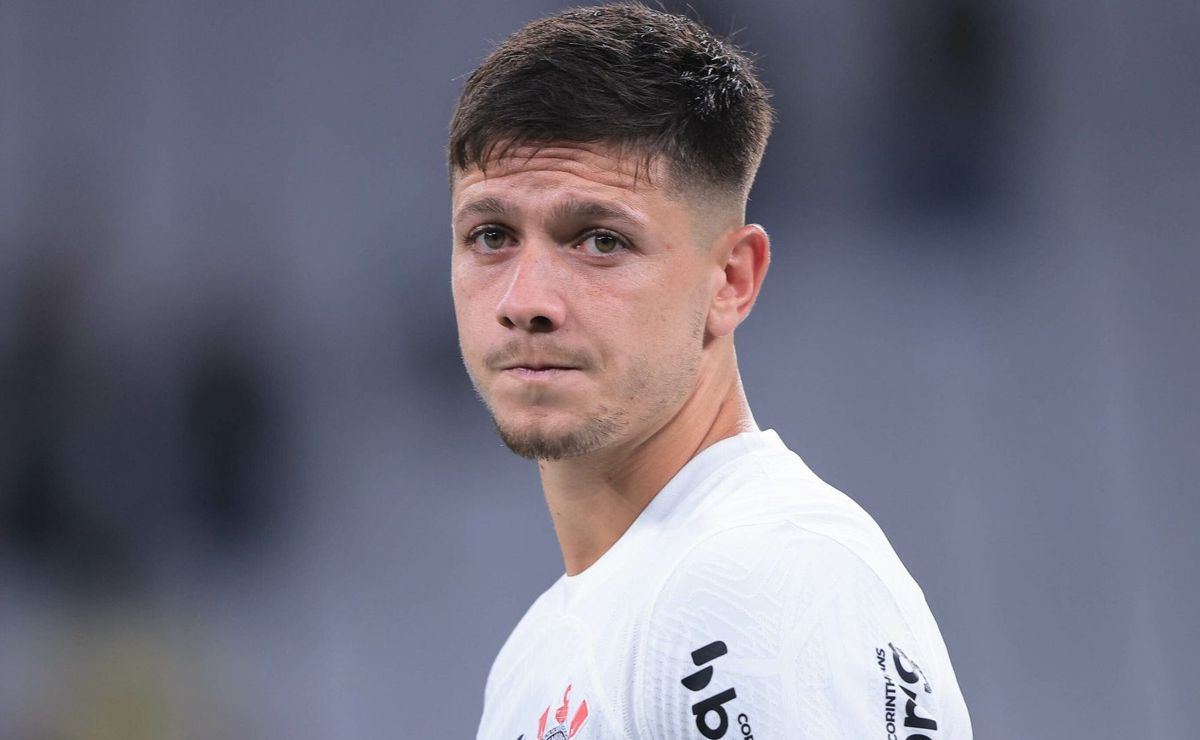 Rodrigo Garro, do Corinthians, confirma oferta do River Plate