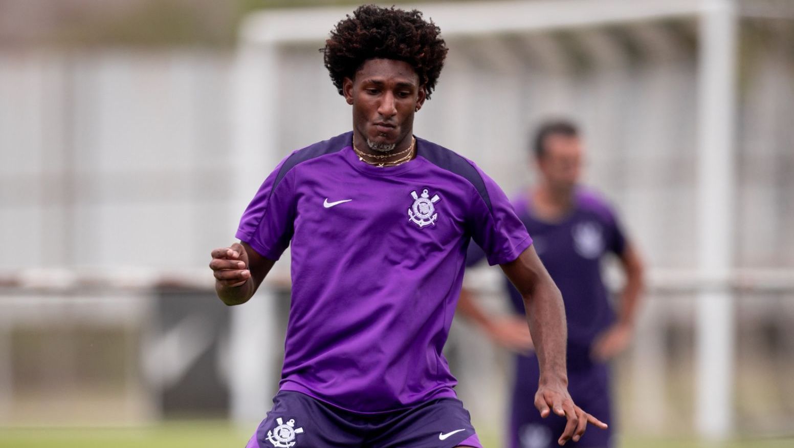 Talles Magno, do Corinthians, é internado com pneumonia em São Paulo