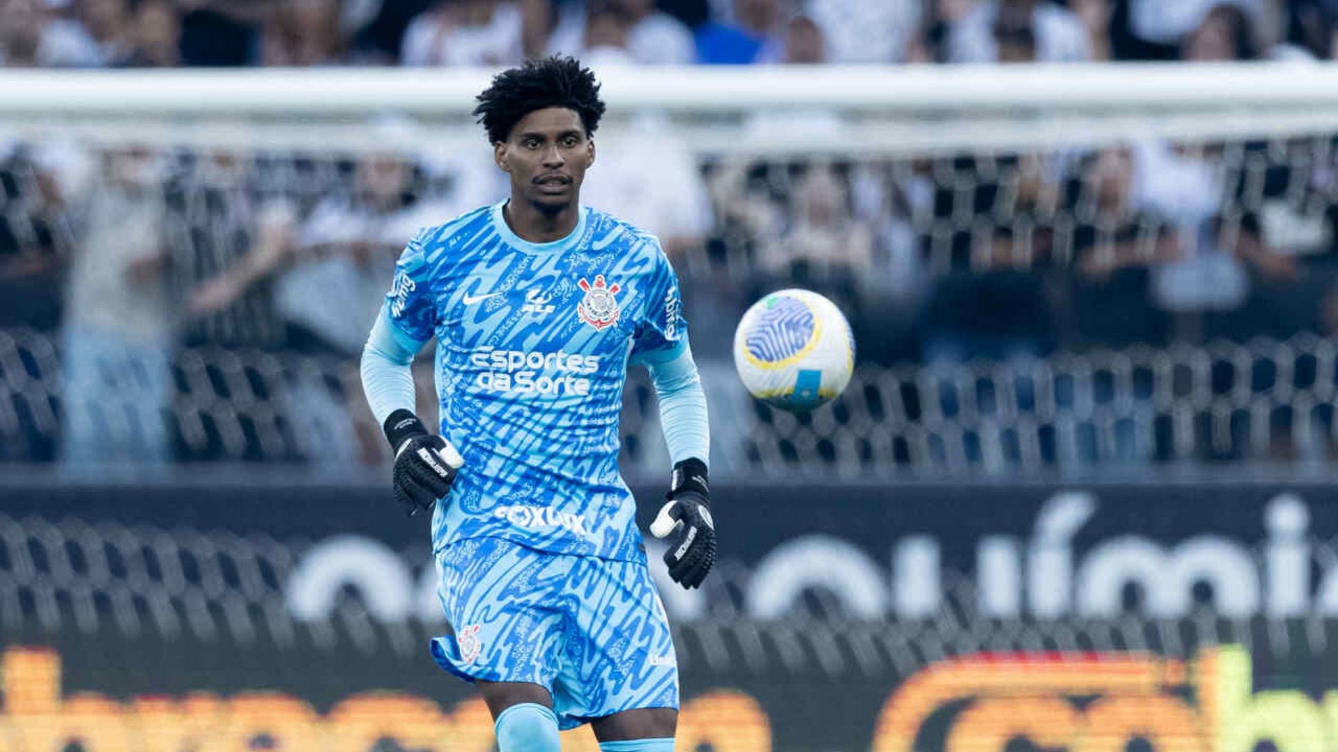 Casagrande aponta pontos negativos de Hugo Souza