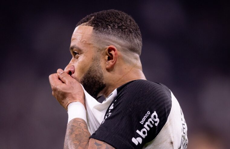 Casagrande coloca Depay abaixo de Yuri Alberto no Corinthians