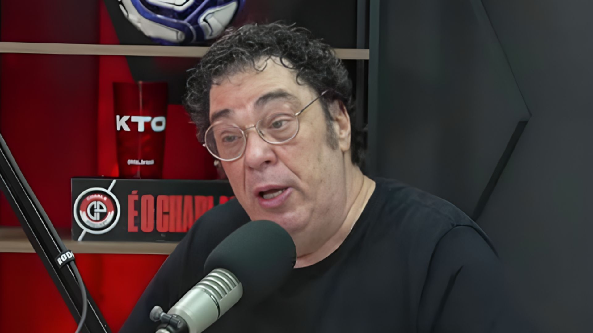 Casagrande elege 2 times que largaram o Brasileirão: “Sofrimento”