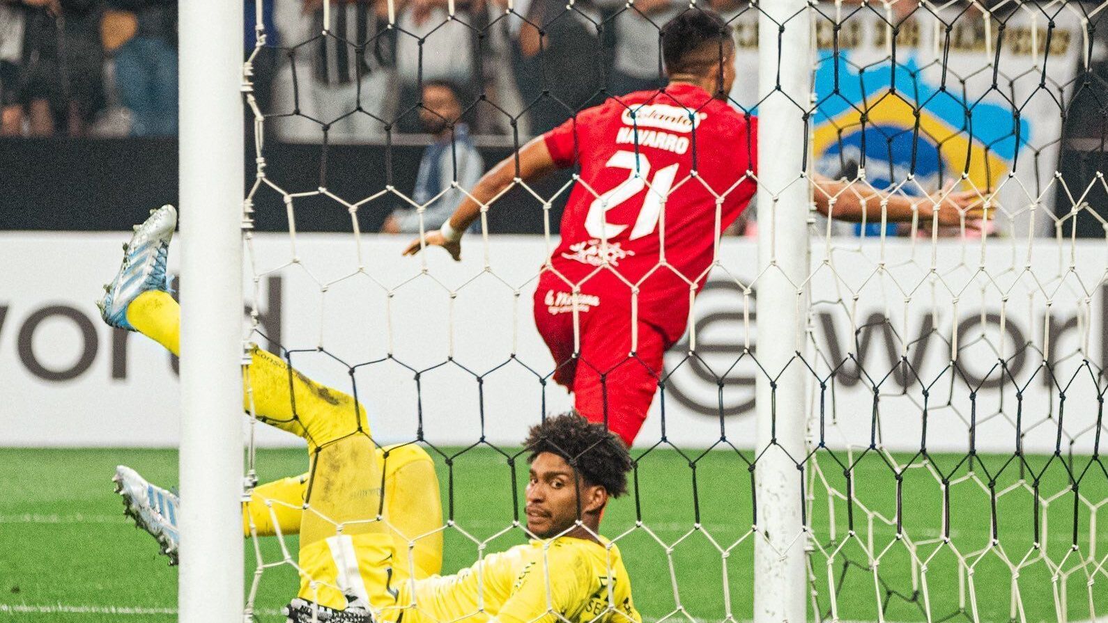 Corinthians empata com América de Cali e vê vaga distante na Sul-Americana