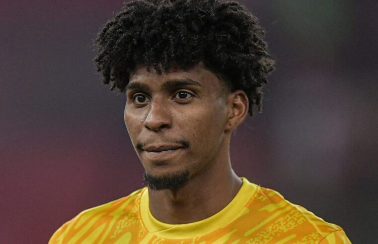 Corinthians, que pode perder Hugo, tem o sim de Matheus Magalhães