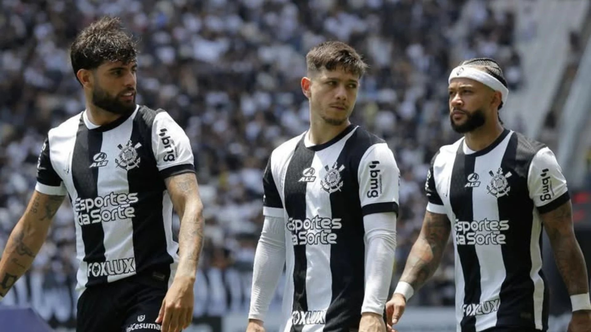 Craque Neto aponta jogador que pode sair esse ano