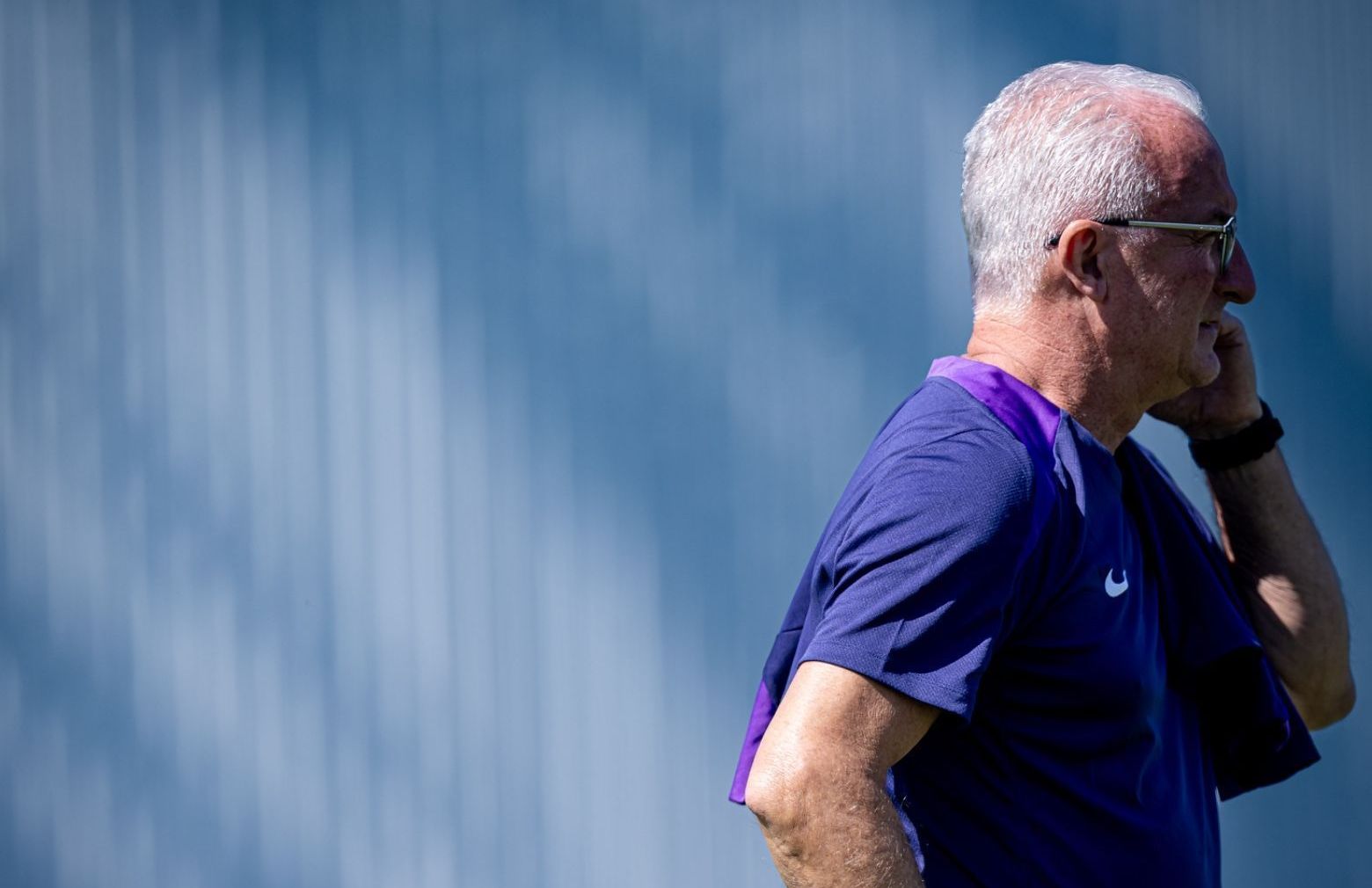 Dorival sobre pênalti de Memphis: “Alguns momentos precisam de intervenção“