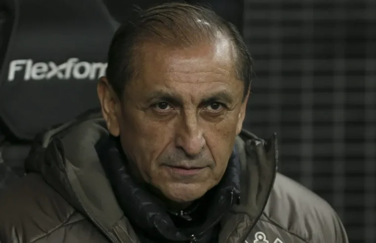 Ex-Corinthians, Ramón Díaz pode assumir o comando do San Lorenzo