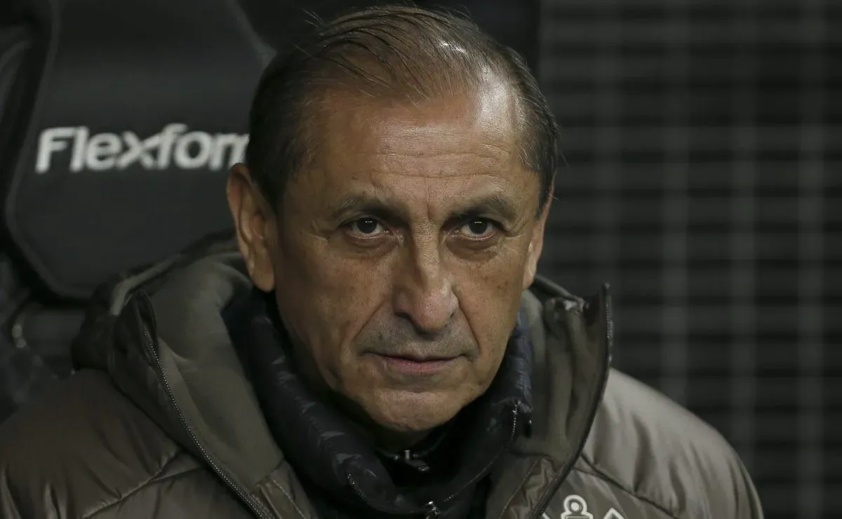 Ex-Corinthians, Ramón Díaz pode assumir o comando do San Lorenzo