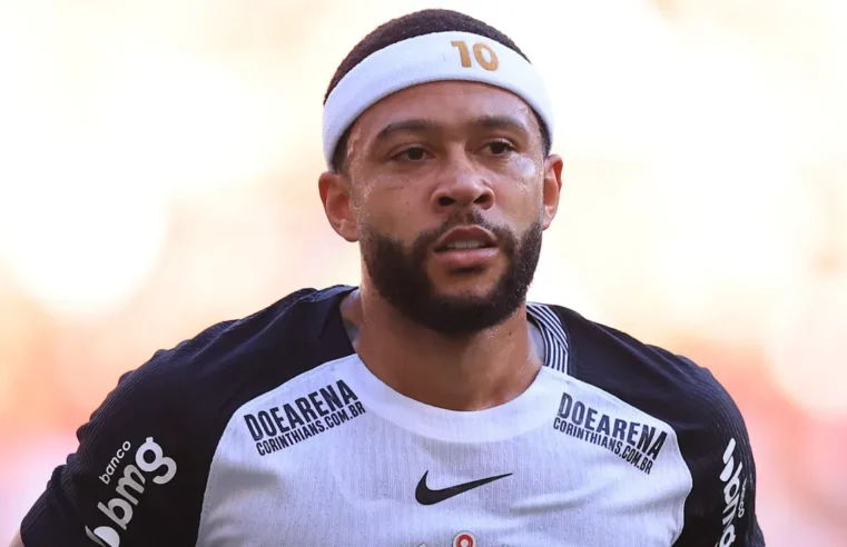 Memphis Depay, do Corinthians, queria ter assinado com o Flamengo
