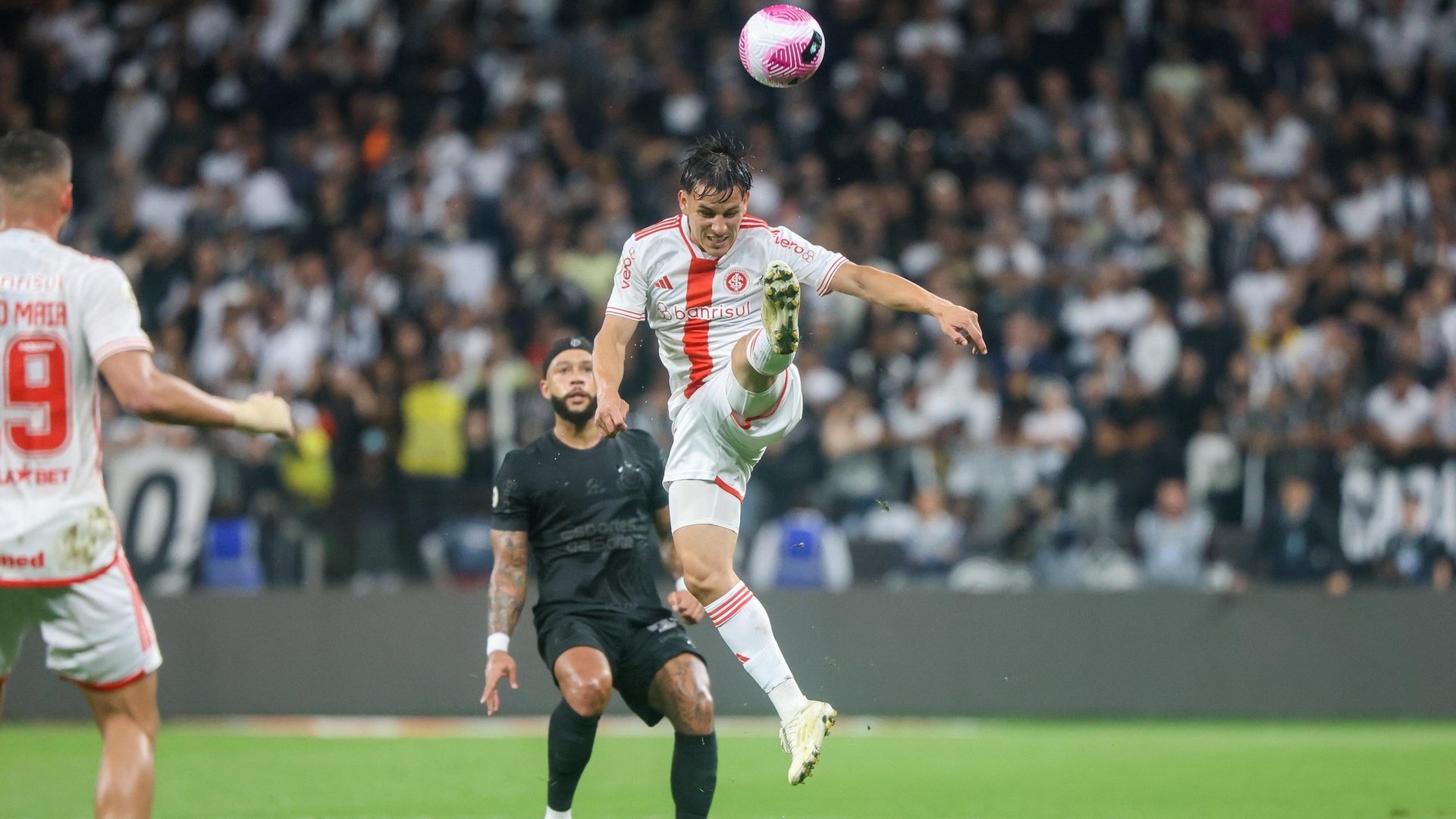 Nilson Cesar crava resultado de Corinthians x Internacional