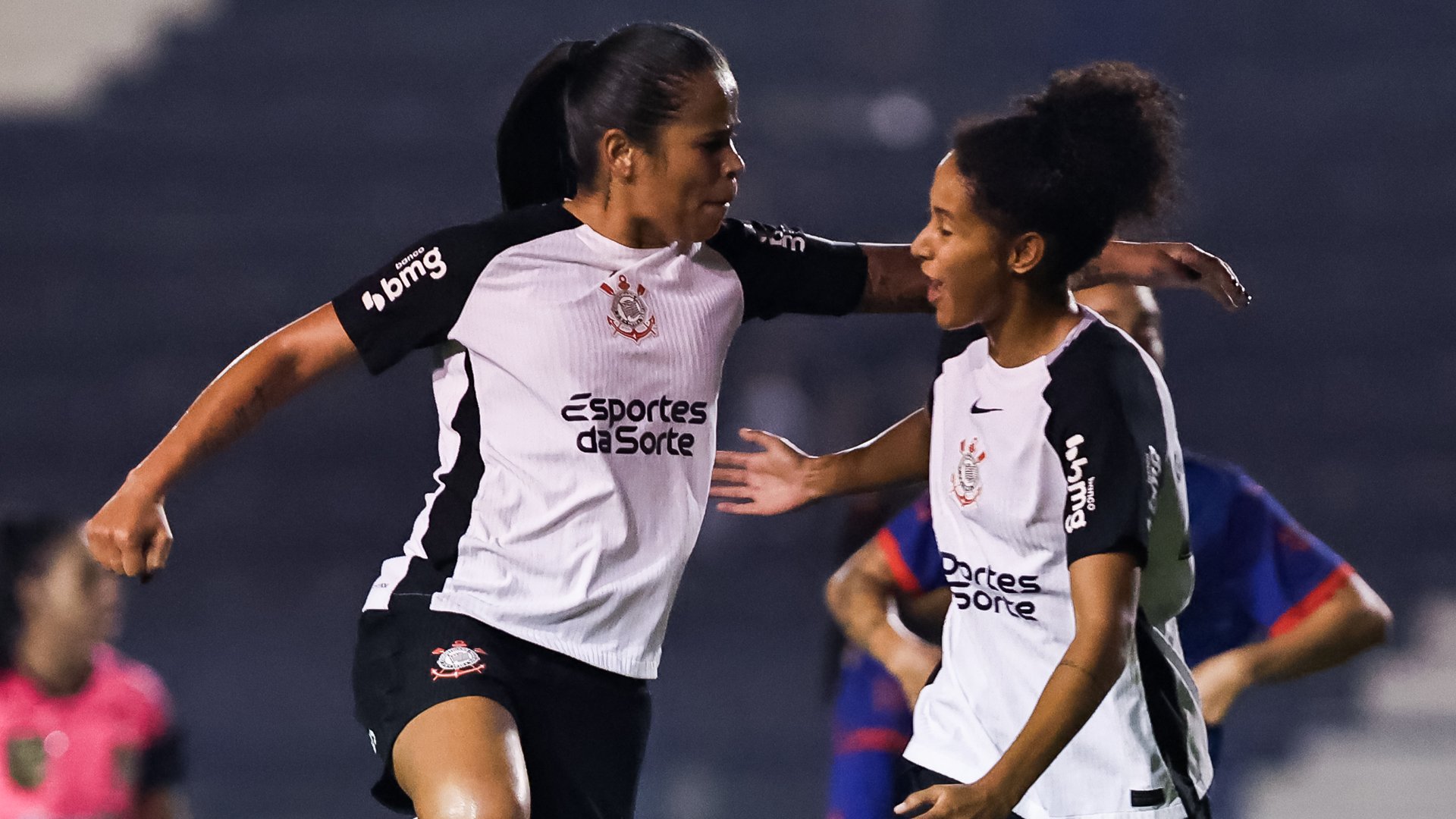 Santos x Corinthians pelo Paulistão: Escalações e onde assistir
