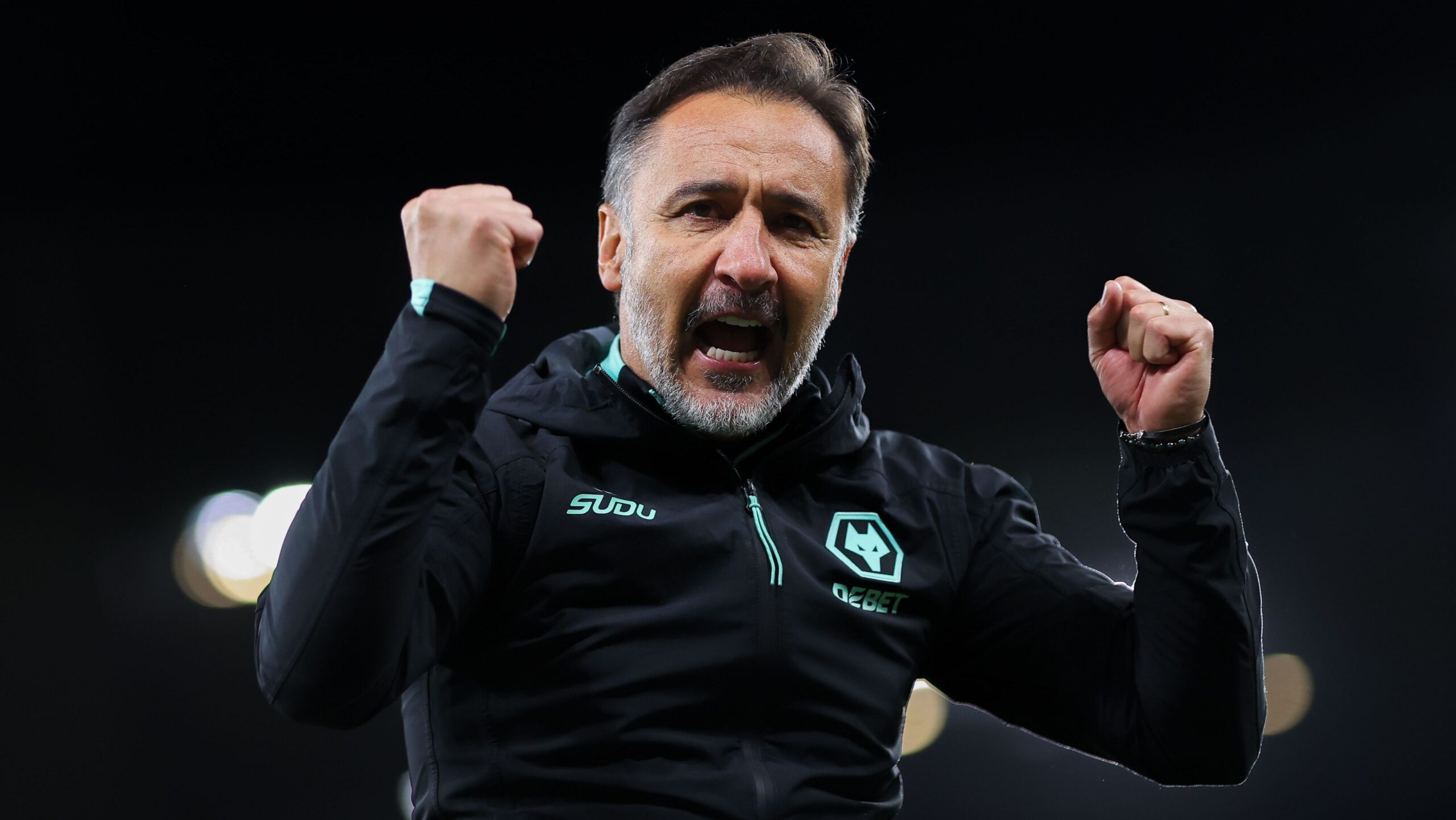 Vítor Pereira, ex-Corinthians e Fla, é eleito técnico do mês na Inglaterra