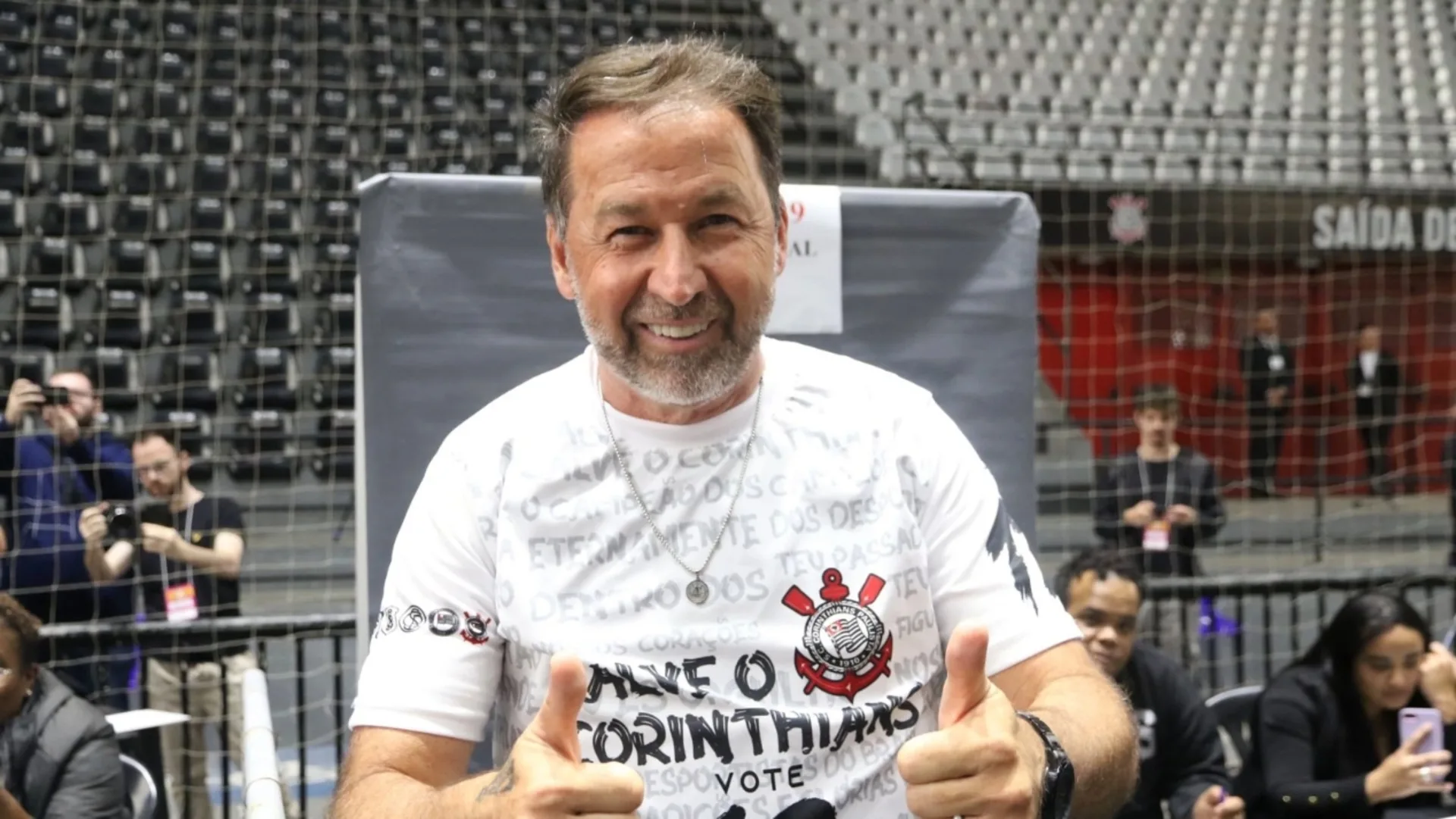 Augusto Melo, do Corinthians, opina sobre o São Paulo virar SAF